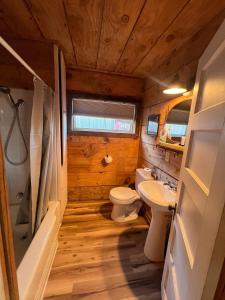 Et badeværelse på The Blues House Yellow Rose Canyon