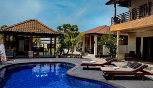 Swimmingpoolen hos eller tæt på Gihon Bungalow