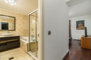 Un baño de Design Gardens Nº2 33 fotos más