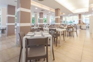 Restaurace v ubytování Hotel Oceanic