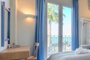 En eller flere senge i et værelse på Sea View Villas + 62 billeder