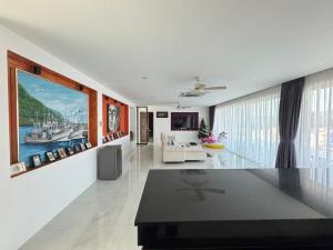 Et tv og/eller underholdning på Paradise Big Villa Samui 5 bed