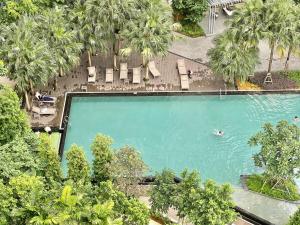 Swimmingpoolen hos eller tæt på 2min walk to TRX,KLCC view Gaming 2pax swimming pool