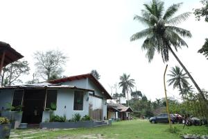 En have udenfor Little Stay Aarav JK Home Valley Resort, Chikkamagaluru