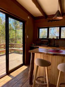 En balkon eller terrasse på Mankay House, Cobquecura + 34 billeder