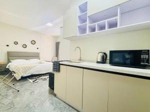 Køkken eller tekøkken på Santosha Beach Escape