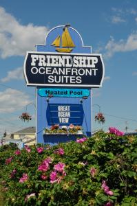 a sign that is on the side of a road at Friendship Oceanfront Suites in Old Orchard Beach
