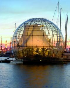 Solopgangen eller solnedgangen set fra pensionatet