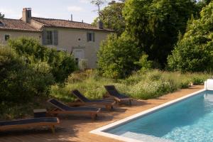 Bazén v ubytování la chaume st martin nebo v jeho okolí