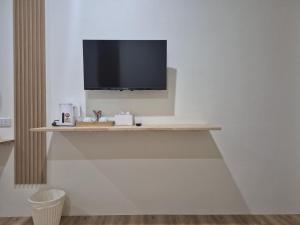 TV a/nebo společenská místnost v ubytování Cozy Stay Koh Yao Yai + 11 fotografií