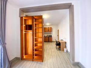 Køkken eller tekøkken på EK'sPEAK + 17 billeder