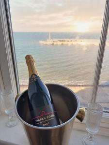 Billede fra billedgalleriet på The Imperial Beachfront Penthouse Suite i Margate