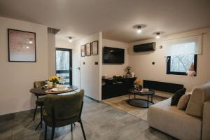 Et tv og/eller underholdning på Nature Nest Noszvaj