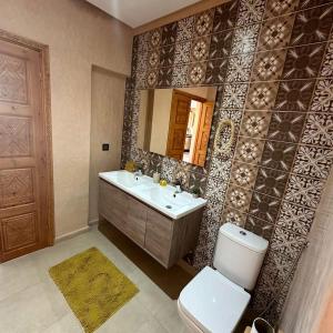 Ένα μπάνιο στο Villa Dar Hamza Marrakech