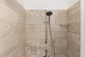 Et badeværelse på Camere Amé Peschiera del Garda + 47 billeder