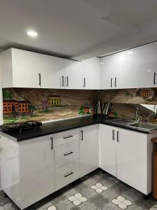 Køkken eller tekøkken på sultanahmet 3 flor villa