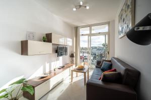 Et opholdsområde på Silver Harbour - 2 Bedrooms, 2 Bathrooms + 39 billeder