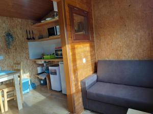 Kuchyň nebo kuchyňský kout v ubytování Quinta Da Bolota double room