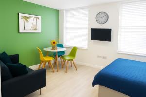 Et tv og/eller underholdning på Contemporary Modern Studio