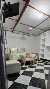 Μια τηλεόραση ή/και κέντρο ψυχαγωγίας στο Hotel Luxury Plaza