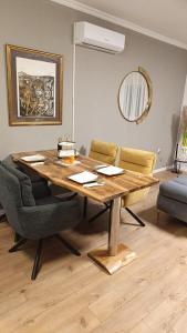 Khu vực ghế ngồi tại Elite Apartment Jasmina