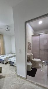 Ένα μπάνιο στο Hotel Luxury Plaza