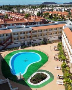 Swimmingpoolen hos eller tæt på 4 seasons relax apartment