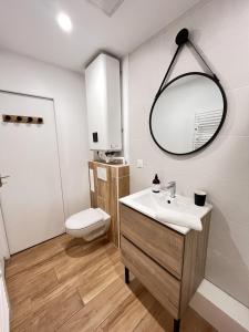 Et badeværelse på Paris 21 - Studio charmant proche du centre-ville