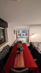 Posezení v ubytování Alex Garden Apartments - EG - Terrasse - WLAN und Küche