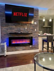 Et tv og/eller underholdning på Chapman