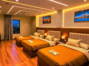 Khu vực ghế ngồi tại PYRAMiDS GOLDEN EYE HOTEL