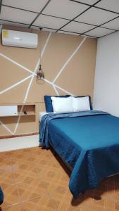 Postel nebo postele na pokoji v ubytování Sunset Room El Tunco - Surf City - H7 + 10 fotografií