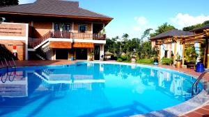 Swimmingpoolen hos eller tæt på Vela Phu Quoc Resort