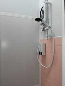 Et badeværelse på Aplus two rooms