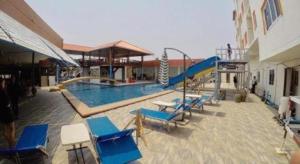 Πισίνα στο ή κοντά στο VC Phayao Hotel