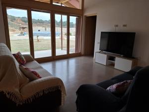 Et tv og/eller underholdning på Can Mireia Arnes