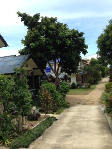 Afbeelding uit fotogalerij van Light In bungalow in Haad Rin