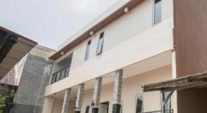 Здание отеля +6 фотографий