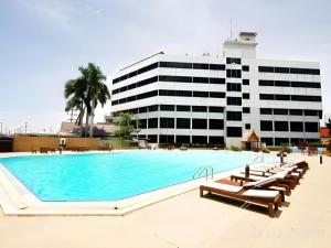 Бассейн в Ayutthaya Grand Hotel или поблизости