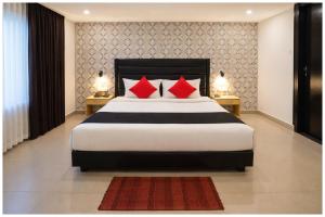 Photo de la galerie de l'établissement New Krishna Deluxe Residency near Lucknow Juncation # Free Wi-Fi and Room Service Facilities # Fully Air conditioning Premium Room - Best Premium Hotel In Lucknow, à Lucknow