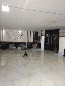 Lobbyen eller receptionen på Power Stay Hotel