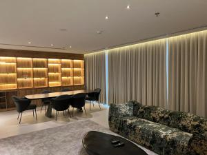 Møde- og/eller konferencelokalet på Dhabab Bay Resort + 87 billeder