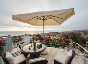 Nespecifikovaný výhled na moře nebo výhled na moře při pohledu z hotelu