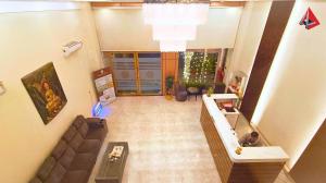 Μια τηλεόραση ή/και κέντρο ψυχαγωγίας στο Ayansh Klyde Inn, Lucknow