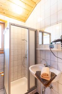 Koupelna v ubytování Apartmenthaus Pernull