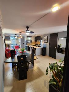 Køkken eller tekøkken på Rinconada Cabrera + 9 billeder