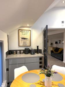 Køkken eller tekøkken på Luxury Apartment + 2 billeder