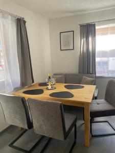 Et opholdsområde på Ferienwohnung Eichhorner