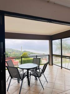 En generel udsigt til bjerge eller udsigt til bjerge taget fra feriehuset