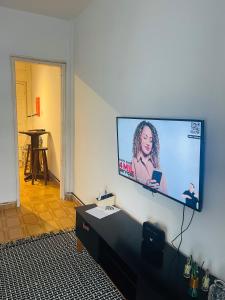 Et tv og/eller underholdning på Ap confortável